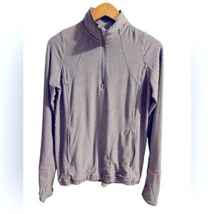 Lululemon Pace Pusher 1/2 Zip Slate Gray Top Size 8